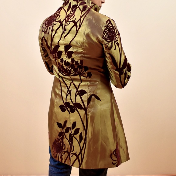 🌟HOST PICK🌟 Gorgeous Long Ochi Jacket - Picture 4 of 4